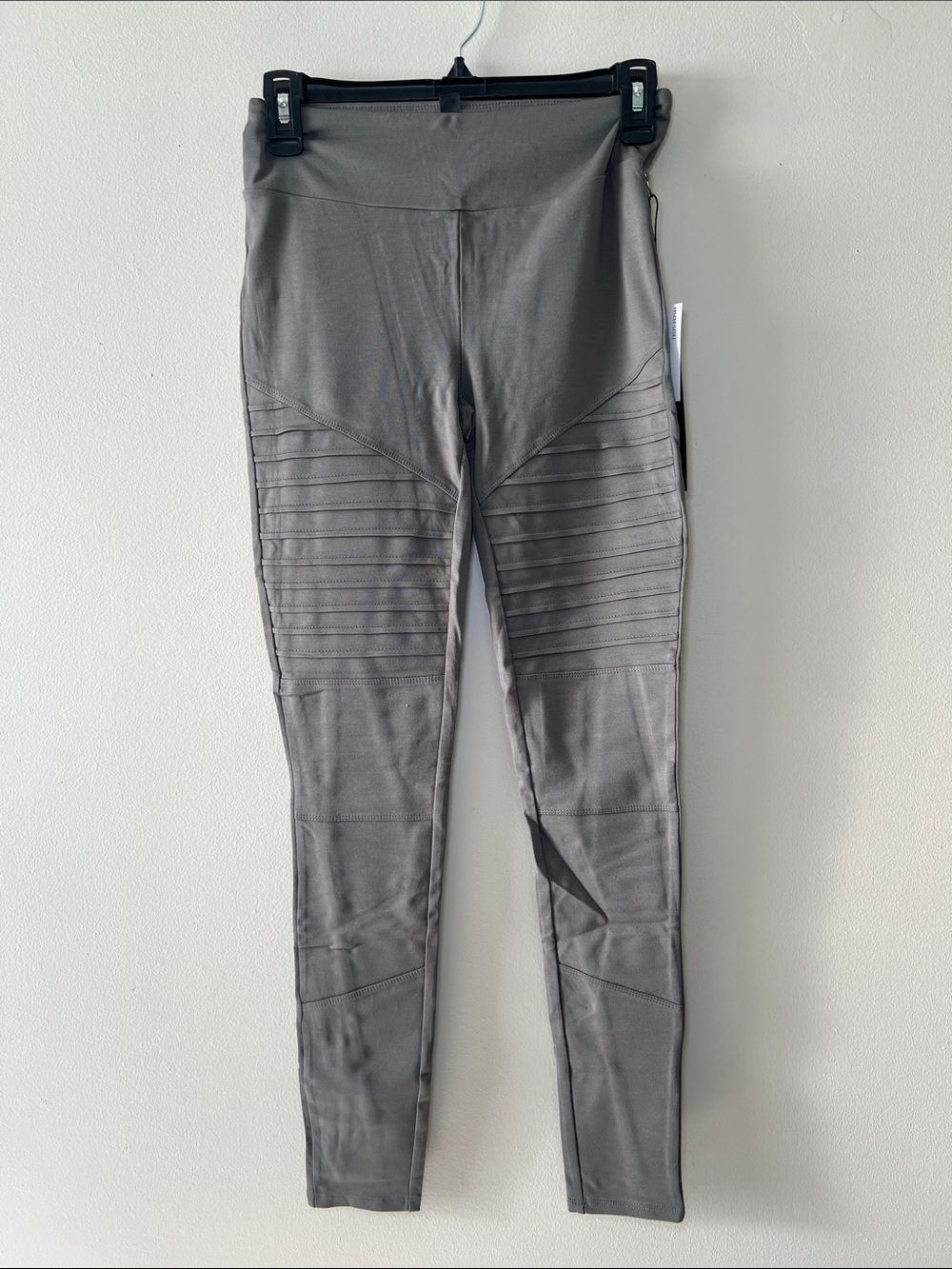 LuLaRoe Luxe21 Gray Moto-Style Leggings